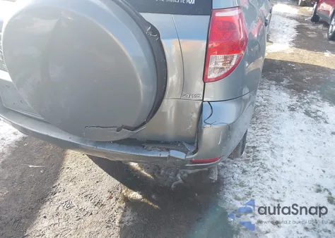 2008 Toyota Rav4 z USA, uszkodzony, nr VIN JTMBD33V686060637